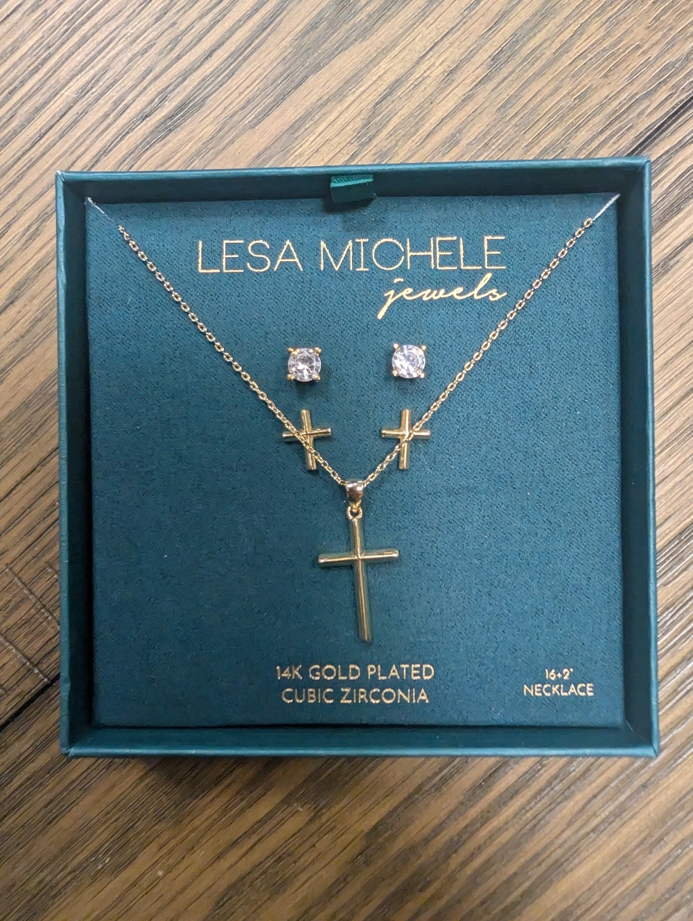 Lesa Michele Gold Cross Necklace Set + 2 Earrings CZ & Cross NWT - Picture 3 of 8